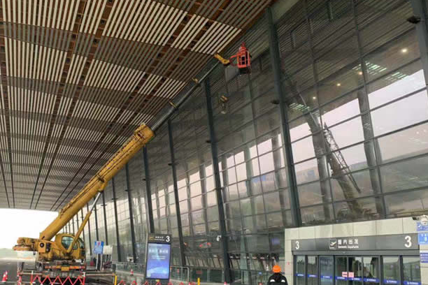 将乐玻璃幕墙维护和保养